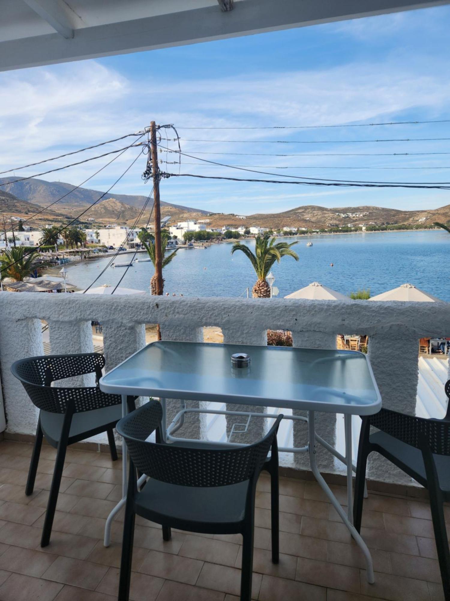 Eleios Hotel Serifos Livadi  Eksteriør bilde