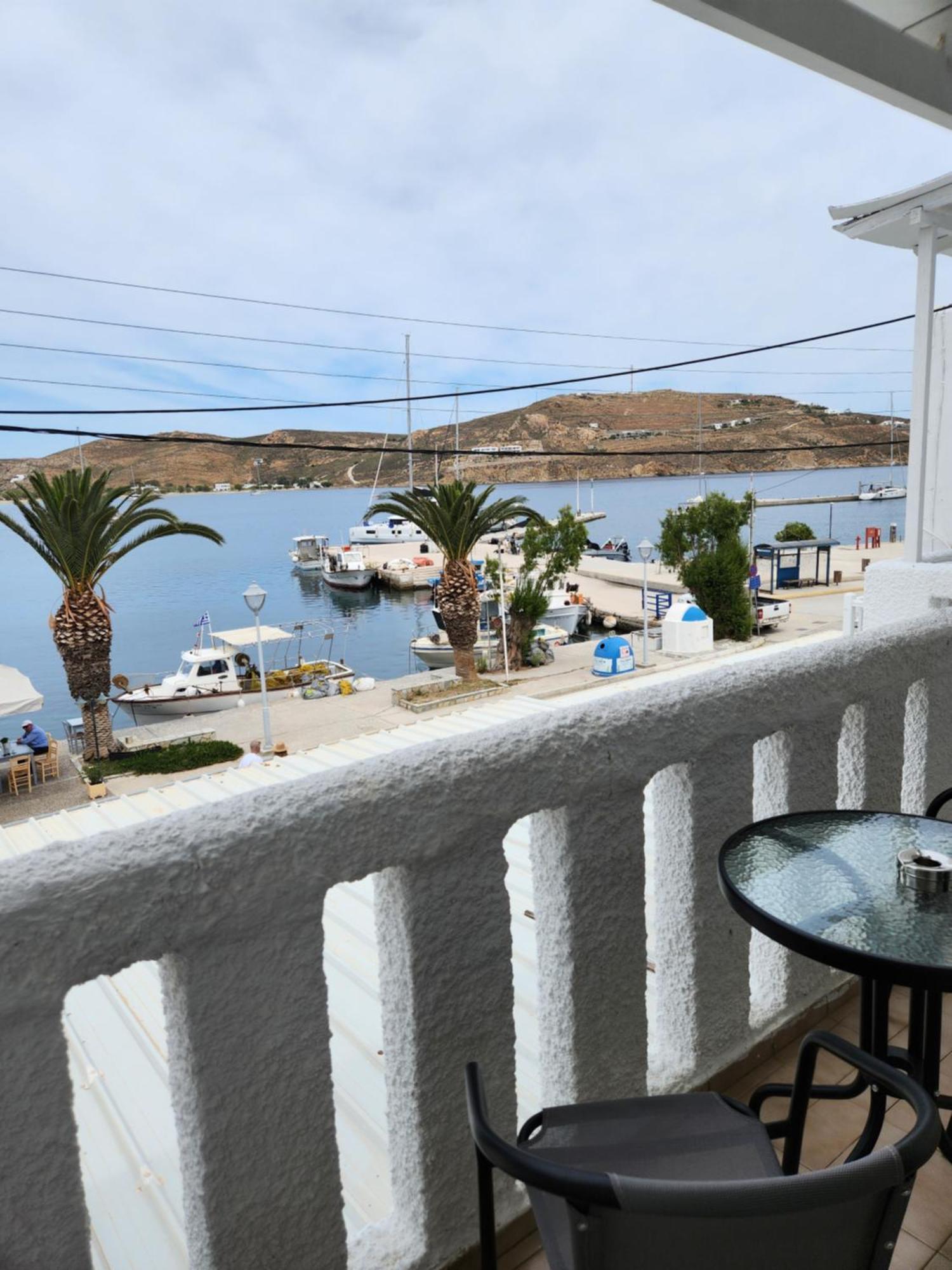 Eleios Hotel Serifos Livadi  Eksteriør bilde